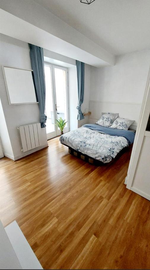 Appartement Avec Terrasse - Orleans - Quai De Loire Exteriér fotografie